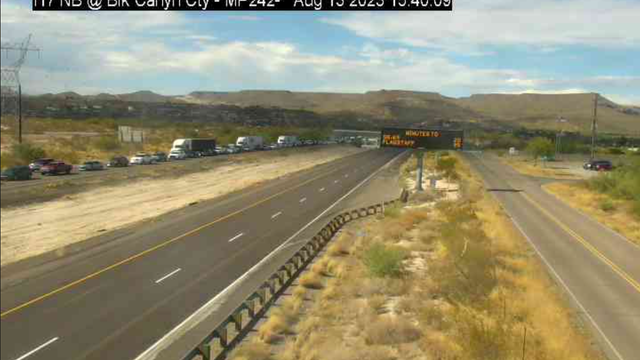 Traffic moves again on I-17 near Black Canyon City after car fire