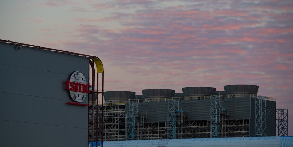 Taiwanese microchip company agrees to more oversight of its Arizona plant construction