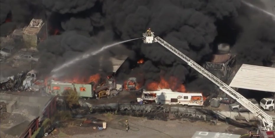 Over 100 firefighters responded to 4-alarm fire near Downtown Phoenix: FD