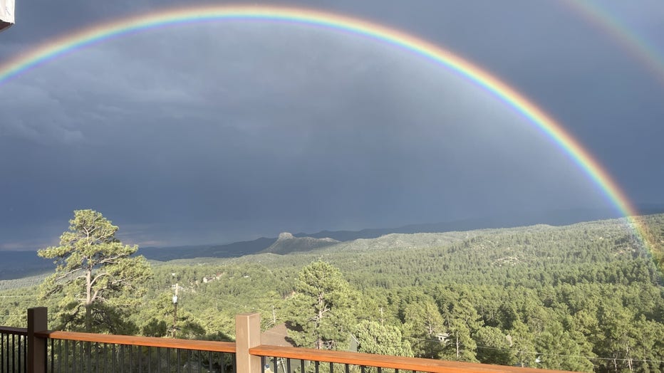 Let's soak in the double rainbow, as we get ready for the weekend. Have fun and stay safe everyone. Thanks Atom Albany for sharing!