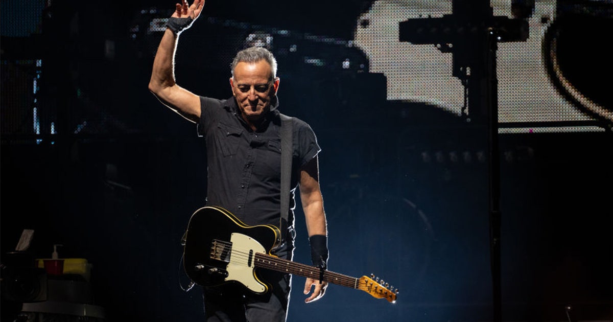 Bruce Springsteen postpones September 2023 shows due to peptic ulcer ...