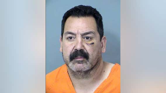 Man fled to Mexico after stabbing his girlfriend 26 times in Phoenix, court documents say