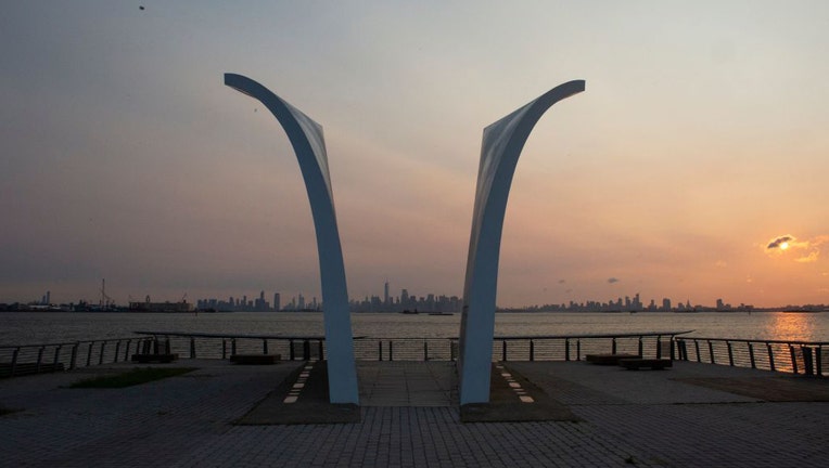 9-11-memorials.jpg