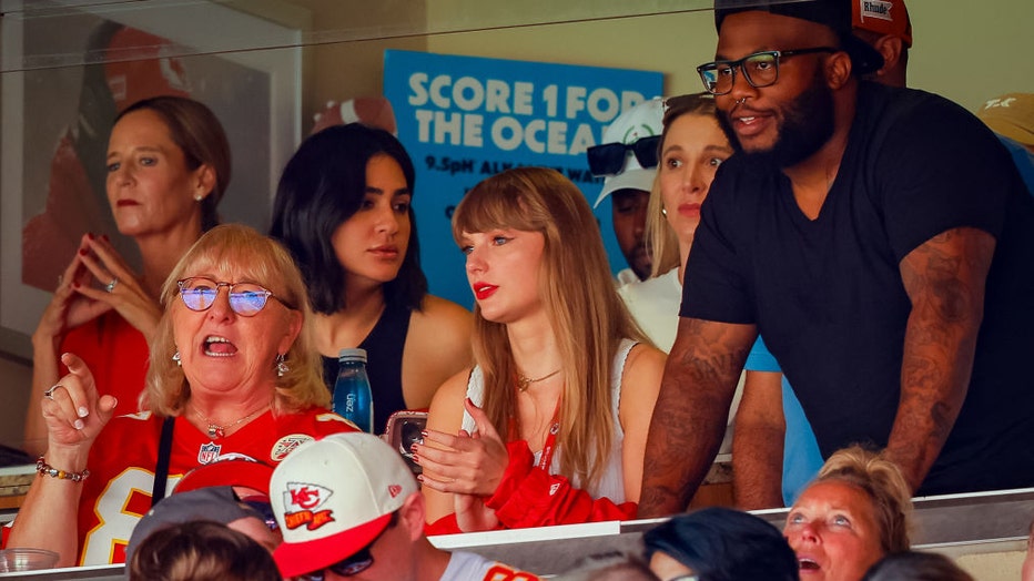 Taylor Swift's star power sends Travis Kelce's jersey sales