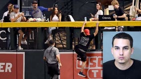 Deputies arrest man who ran across Chase Field during D-backs' NLDS sweep over Dodgers