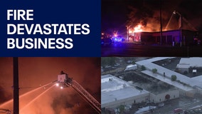 Blaze rips through Downtown Phoenix building