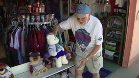 Arizona man collects D-backs memorabilia from thrift shops