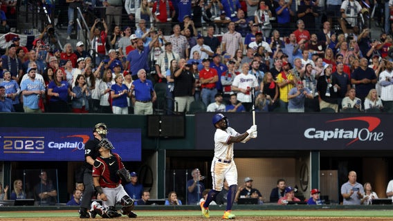 World Series Game 1: García’s HR in 11th, Seager’s tying shot in 9th rally Rangers past D-backs 6-5