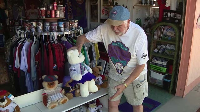 Arizona man collects D-backs memorabilia from thrift shops