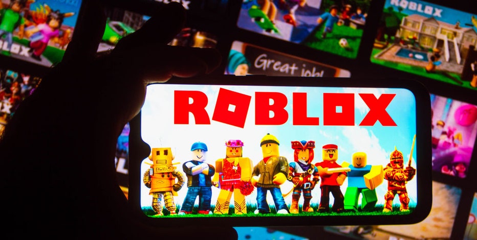 Man charged with kidnapping 11-year-old girl he met through Roblox