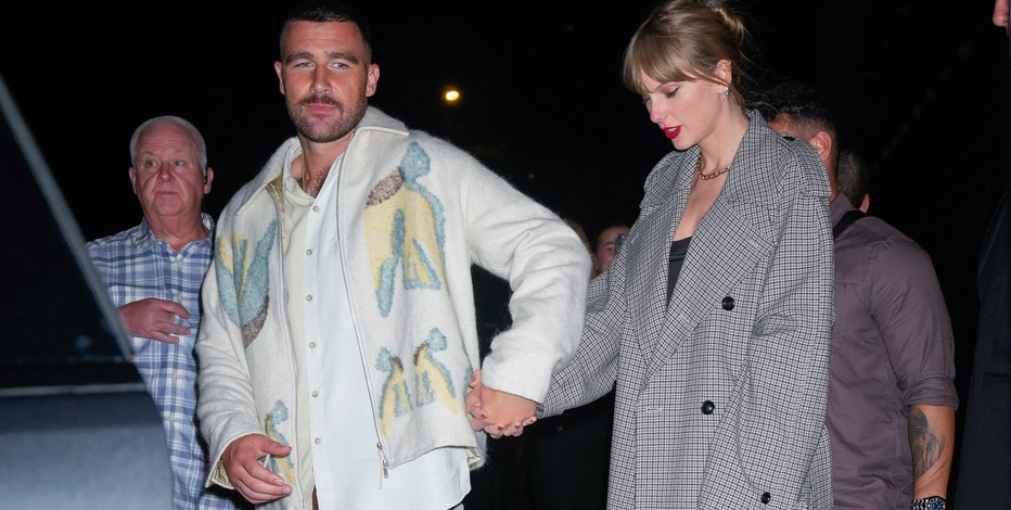 Taylor Swift makes surprise 'Saturday Night Live' appearance after Travis Kelce cameo
