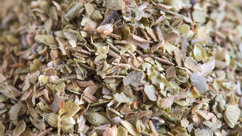 Dried-oregano2.jpg