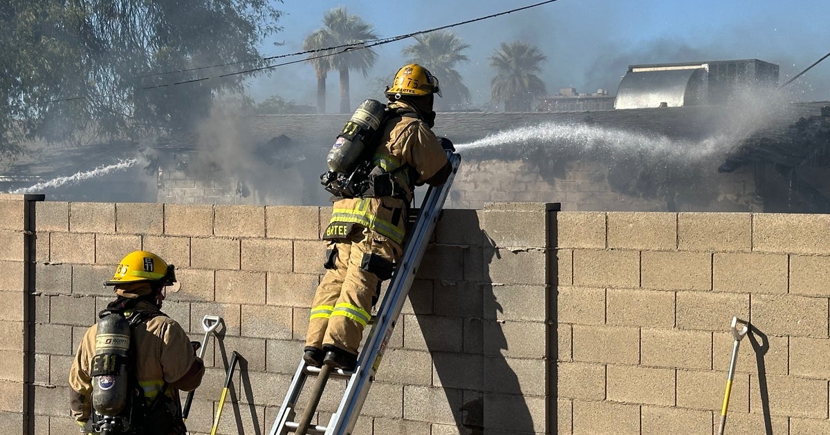 Man dies after being burned in Phoenix house fire | FOX 10 Phoenix