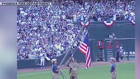 Phoenix firefighters raised flag at 2001 World Series