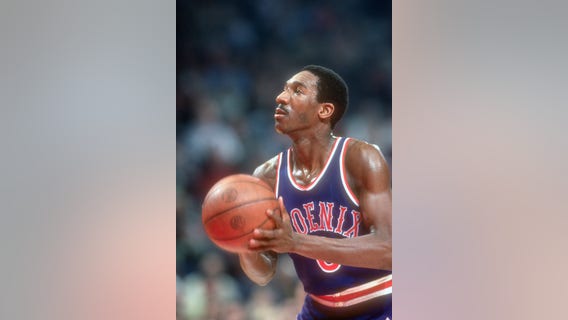 Walter Davis, Suns all-time leading scorer, dies at 69