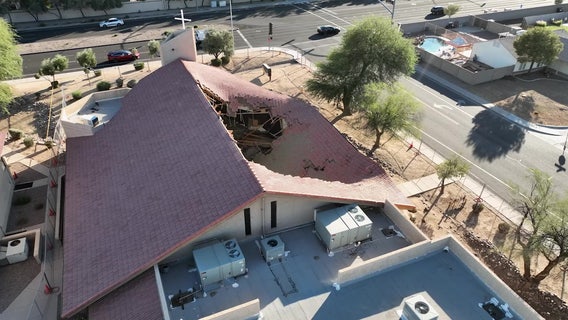 Roof of Chandler church building collapses