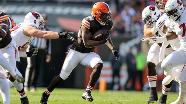 Deshaun Watson throws 2 TD passes in return from shoulder injury, Browns demolish Cardinals 27-0