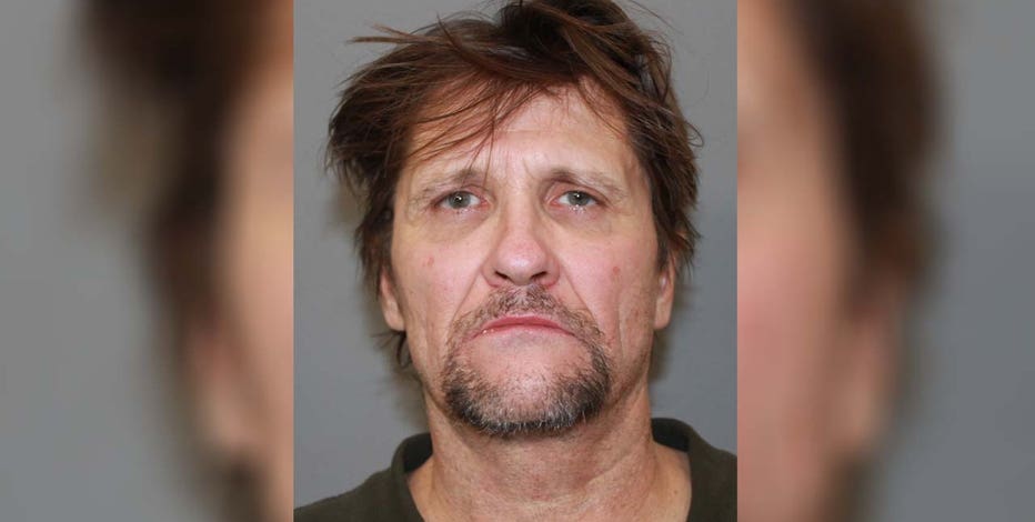 Arizona man arrested in woman's 1995 rape outside Prescott bar