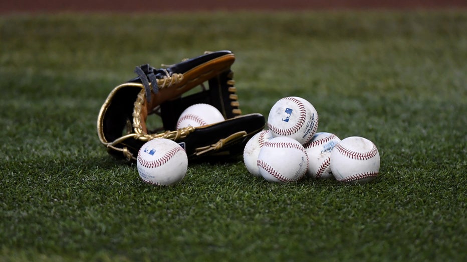 e7d45736-Los Angeles Dodgers v Arizona Diamondbacks