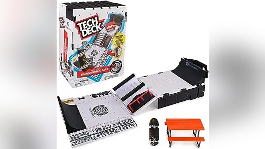 TECH-DECK-TRANSFORMING-PARK-.jpg