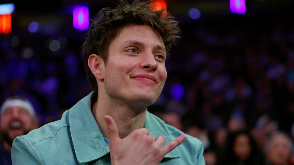 Comedian Matt Rife faces backlash; deathbed confession rattles family ...