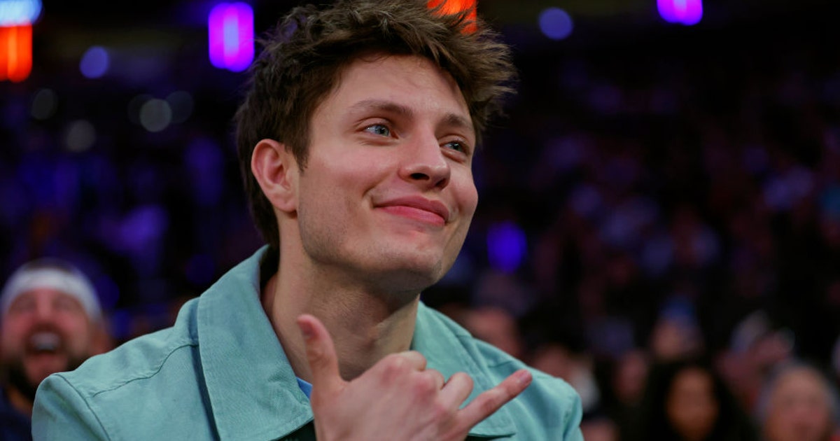 Comedian Matt Rife faces backlash for allegedly telling 6-year-old how his  mother affords presents