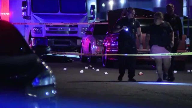 Man, teen dead following shooting in Phoenix: police