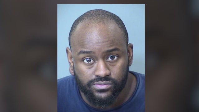 Man arrested following Phoenix crash that seriously injured a child