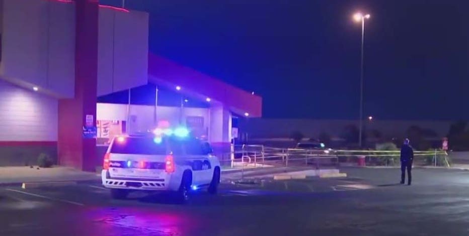 Man dies after being shot at Phoenix business, police say