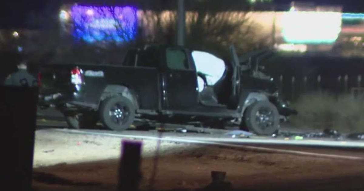 2 killed, 1 hurt in Chandler head-on crash | FOX 10 Phoenix