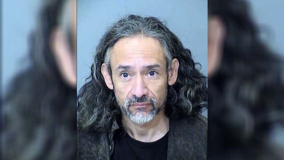 Phoenix teacher accused of having inappropriate relationship with student | Crime Files