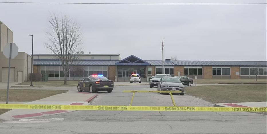 Student killed, 5 others injured in Iowa school shooting