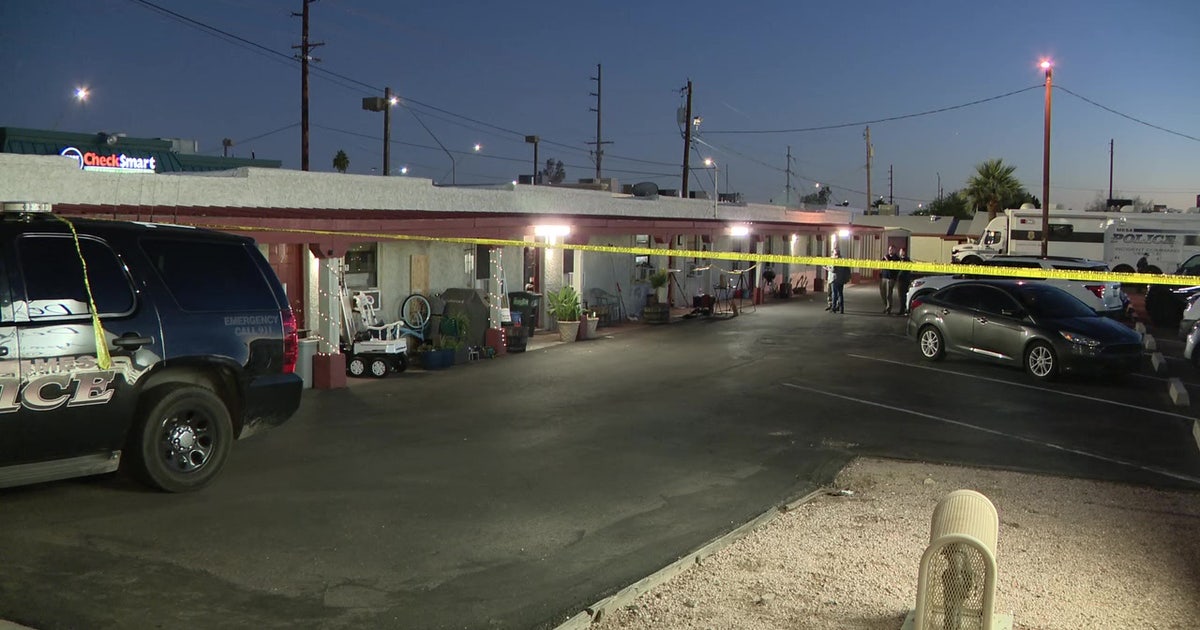 Man found dead inside Mesa apartment – police call his death ...