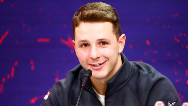 Ready to disappoint Taylor Swift, Brock Purdy goes overtime on Super Bowl opening night