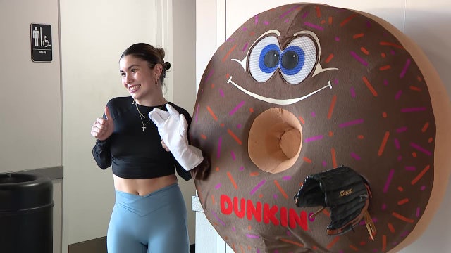 AZ softball player with cerebral palsy surprised with Savannah Bananas tickets