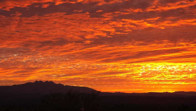 Whats not to love about Arizona when we get treated to this? Thanks Denny Burgett for sharing!