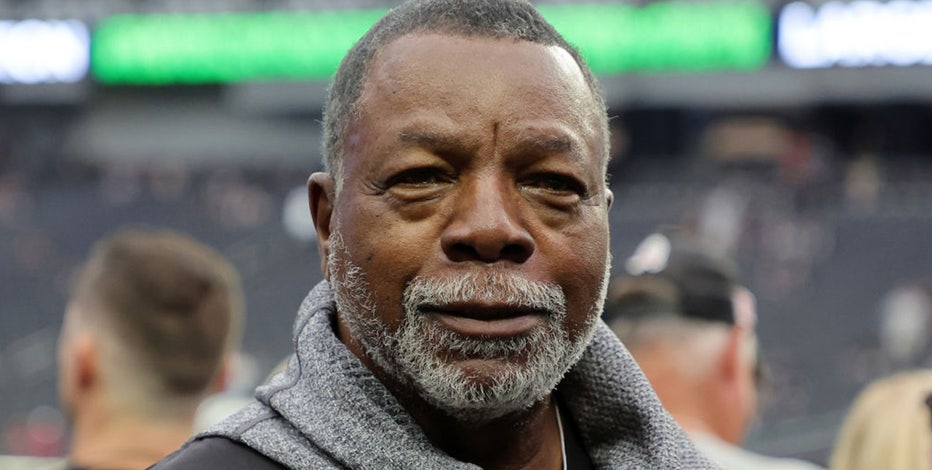 Carl Weathers, star in 'Rocky' films, 'Predator,' 'The Mandalorian,' and more, dies at 76