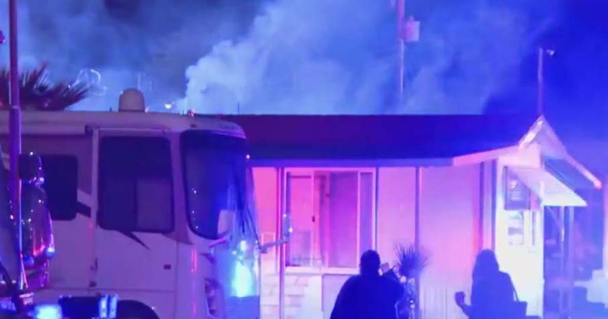 Deadly Mesa mobile home park fire believed to be arson: PD | FOX 10 Phoenix