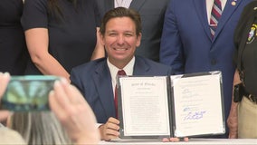 DeSantis signs bill requiring communism education courses in Florida public schools