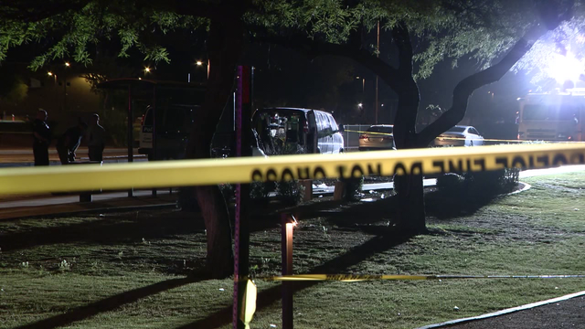 Man dead following stabbing at South Phoenix bus stop: PD