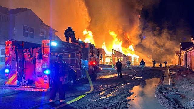 Massive fire at Phoenix housing development believed to be human-caused