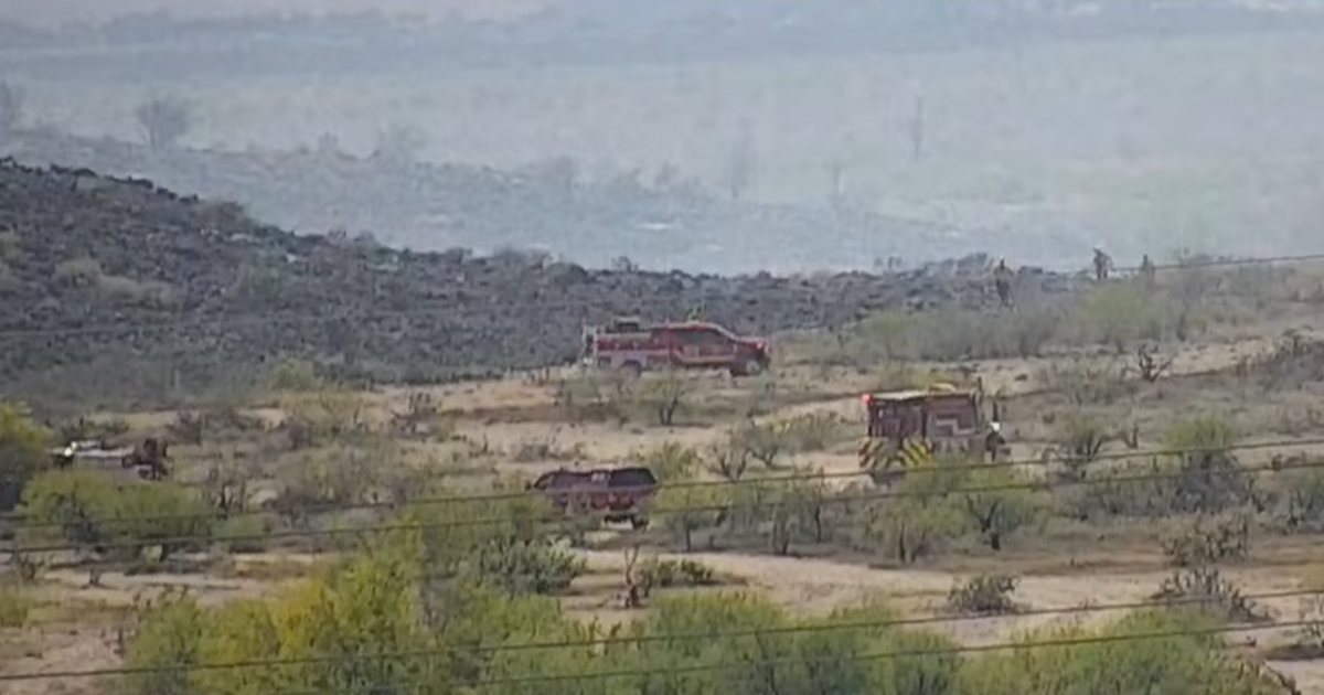 Wildfire seen from Interstate 17 burns nearly 30 acres | FOX 10 Phoenix