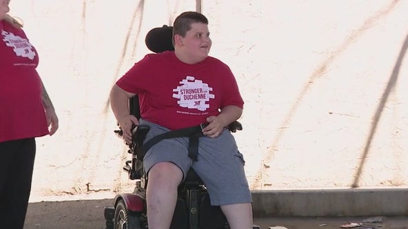 Arizona boy, his mom are raising money for a wheelchair accessible van
