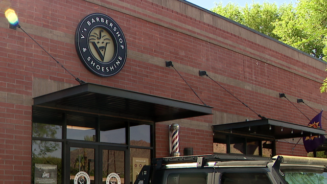 V's Barbershop celebrates its 25th anniversary in the Valley