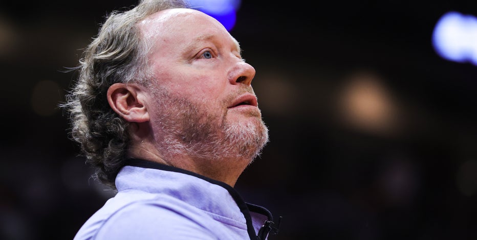Suns hire Mike Budenholzer as head coach, replacing Frank Vogel