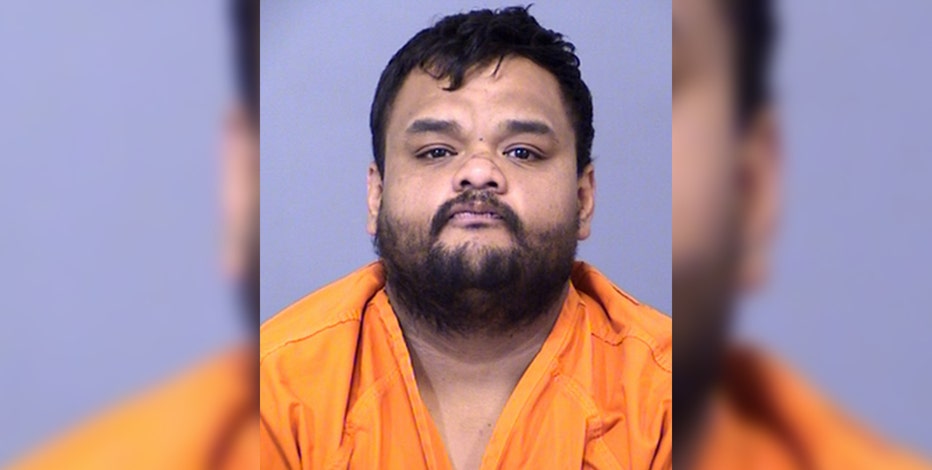 Man sentenced for stabbing, killing his girlfriend in Phoenix