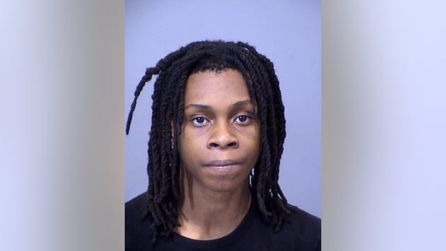 Teen, juvenile accused of robbery turned murder in Phoenix, police say