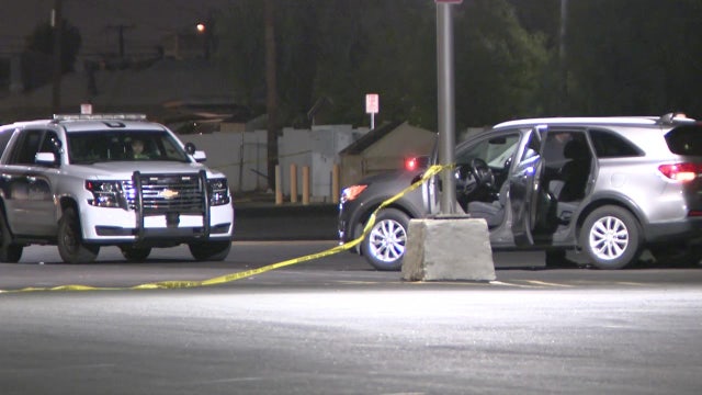 Police investigating shooting near west Phoenix intersection