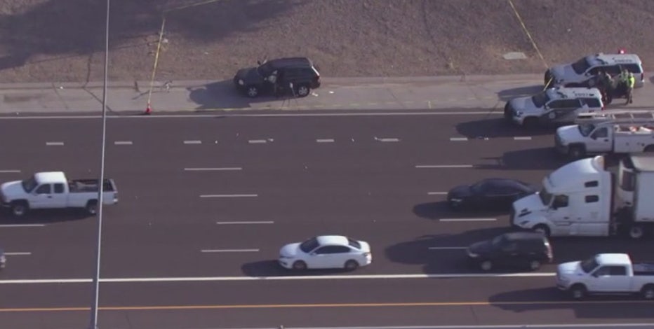 Man found shot on I-10 in Phoenix, DPS investigating