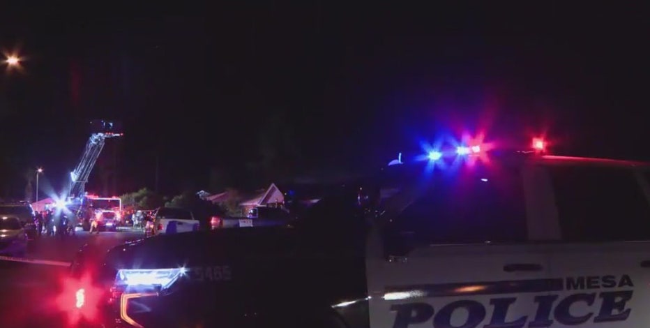 1 dead in Mesa house fire